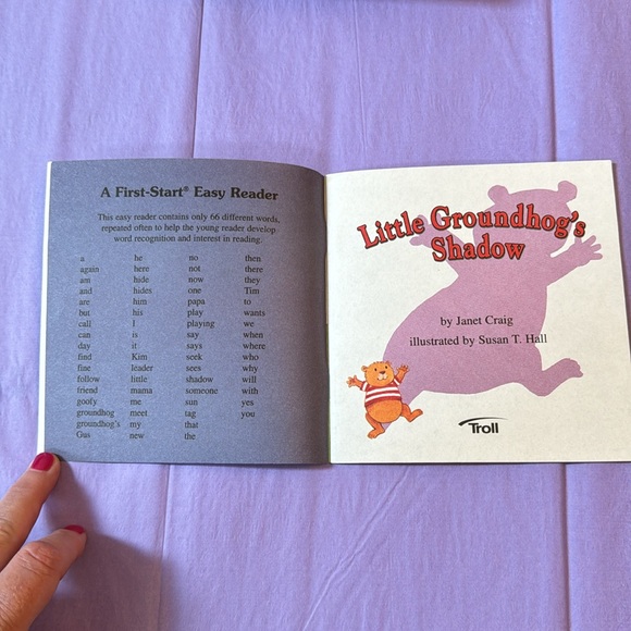 ⛱️2/$5⛱️Little Groundhog’s Shadow, education book - Picture 4 of 7